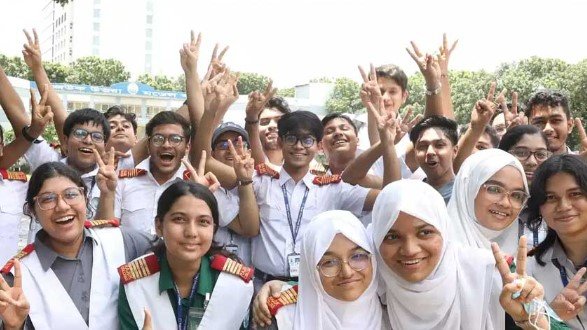 যেইসব কারণে  ছেলেরা পিছিয়ে পড়ছে